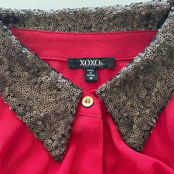 XOXO | Vintage Y2K Red Sleeveless Sheer Blouse with Gold Sequin Collar, Size M - Picture 11 of 13